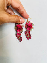 Flor de hilo Earring