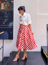 Entre cuadros midi Skirt