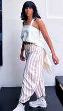 Más Que Lucía (Blouse by BATTAGLIA)