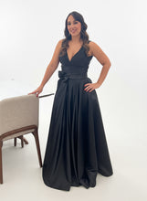 Swan Noir Vestiti by Battaglia ( hecho a la medida, 2 semanas)