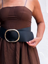 Cacao con Cinturón Escultural Dress (Onesize)